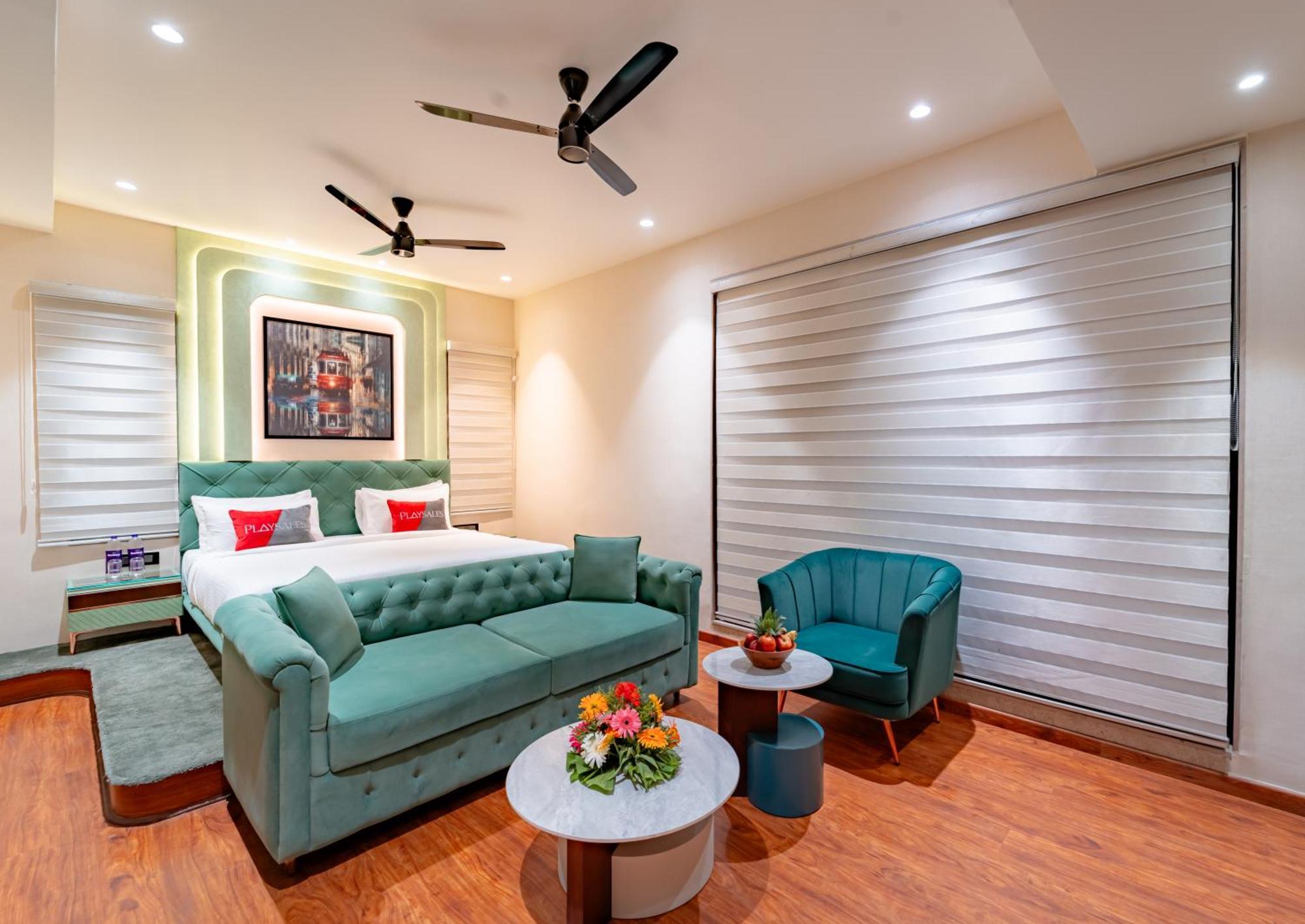 Playsales Scarlet Vijay Nagar Indore Exterior foto